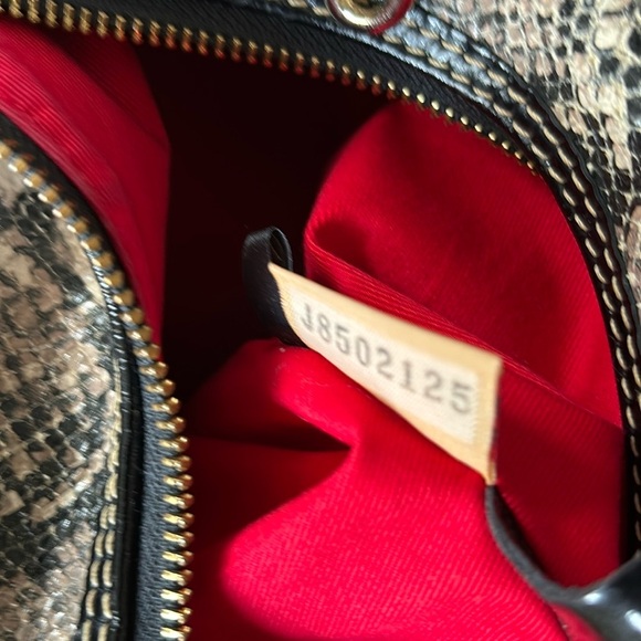 Dooney & Bourke shoulder snake skin and patent leather - Picture 6 of 17